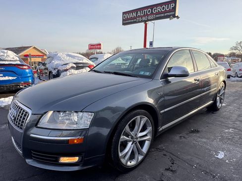 Used 2008 Audi S8 image 4
