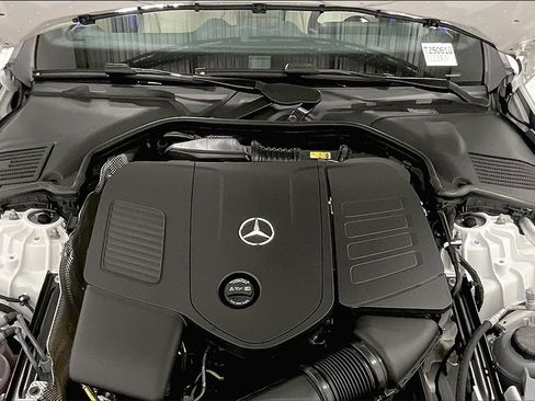 New 2025 Mercedes-Benz C 300 4MATIC Sedan image 16