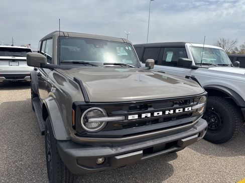 New 2026 Ford Bronco Outer Banks AWD/4WD image 5