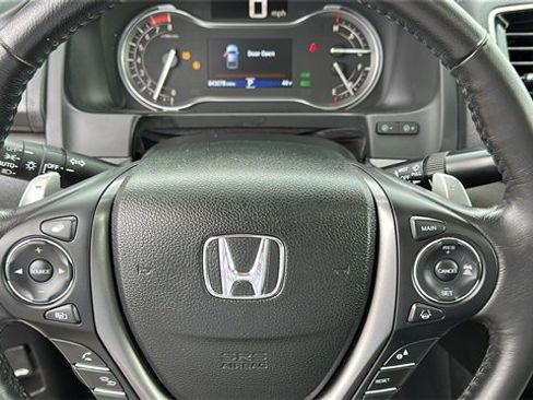 Used 2023 Honda Ridgeline RTL-E image 13