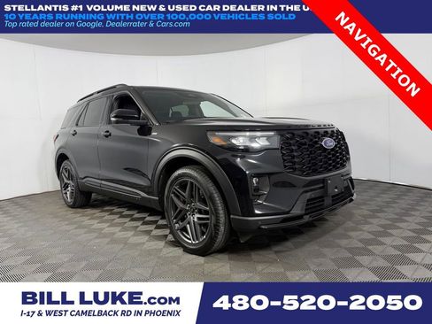 Used 2025 Ford Explorer ST-Line w/ ST-Line Street Pack image 1