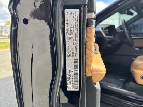 Used 2022 Jeep Grand Cherokee Summit image 37