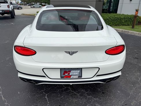 Used 2021 Bentley Continental GT AWD/4WD image 21