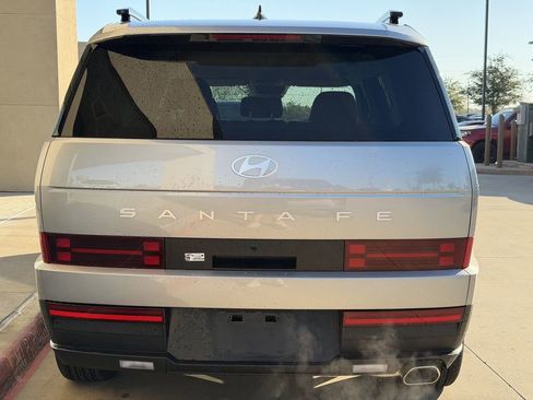 Used 2025 Hyundai Santa Fe SEL image 5