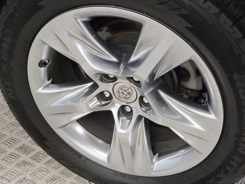 Used 2015 Toyota Highlander Limited AWD/4WD image 13