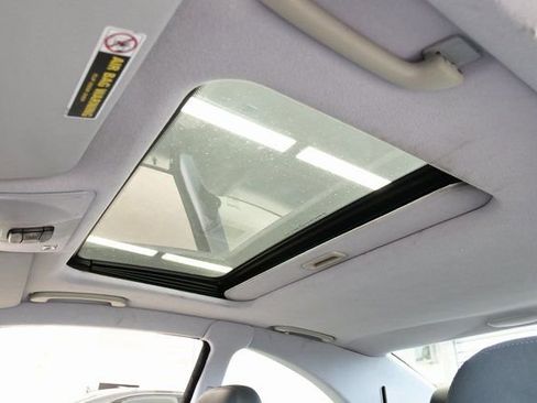 Used 2002 Mercedes-Benz CLK 320 Coupe image 27