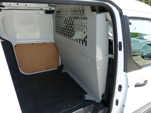 Used 2015 Ford Transit Connect XLT image 19