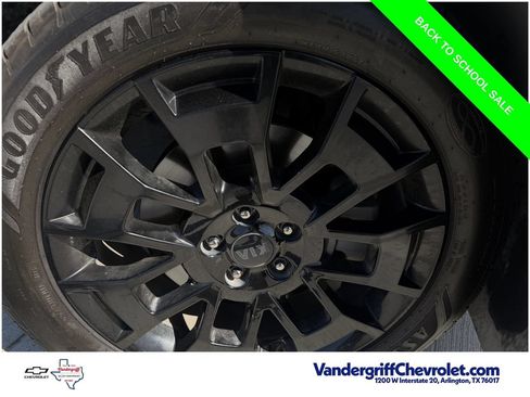 Used 2021 Kia Telluride EX w/ EX Premium Package AWD/4WD image 9