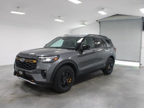 New 2026 Ford Explorer Tremor AWD/4WD image 3
