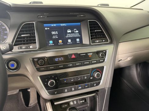 Used 2016 Hyundai Sonata Sport w/ Option Group 1V FWD image 17