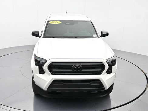 Used 2024 Toyota Tacoma SR image 29