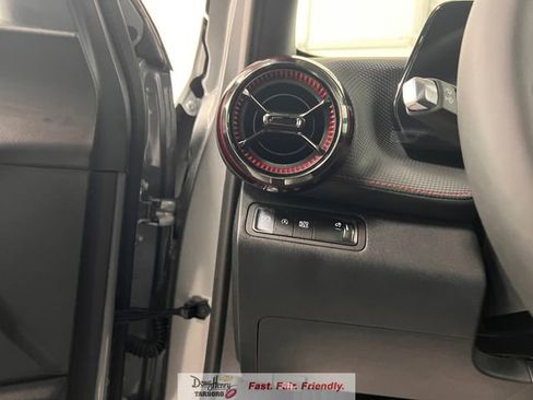New 2026 Chevrolet Equinox RS w/ Convenience Package III FWD image 27