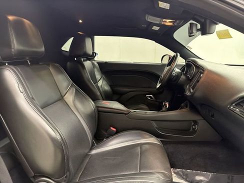 Used 2018 Dodge Challenger GT image 18