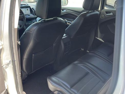 Used 2017 Ford Escape SE w/ SE Leather Comfort Package AWD/4WD image 13