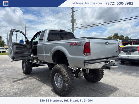 Used 2003 Ford F250 XLT AWD/4WD image 9