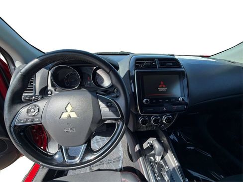 Used 2022 Mitsubishi Outlander Sport SE AWD/4WD image 24