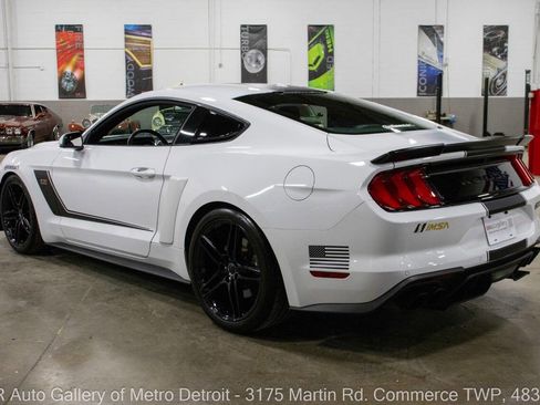 Used 2018 Ford Mustang GT Premium w/ GT Performance Package image 4