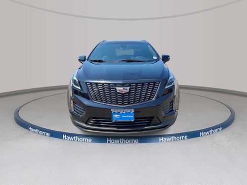Certified 2023 Cadillac XT5 Premium Luxury AWD/4WD image 2