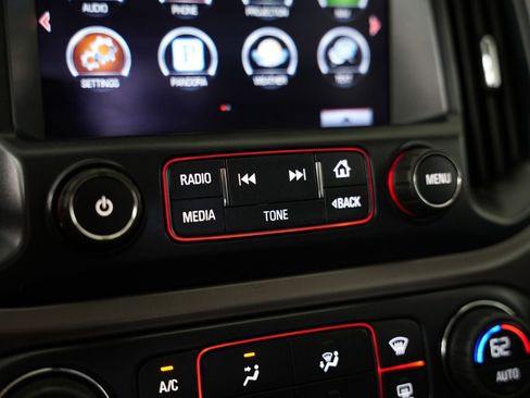 Used 2016 GMC Canyon SLE w/ All Terrain Adventure Package AWD/4WD image 22