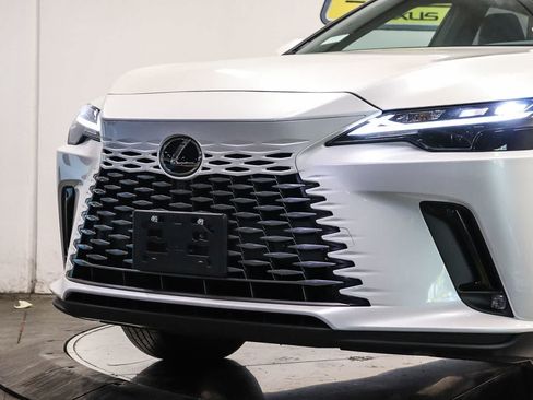 Used 2025 Lexus RX 350 Premium w/ Accessory Package FWD image 8