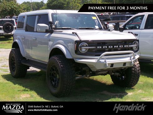 Used 2026 Ford Bronco Outer Banks AWD/4WD image 1