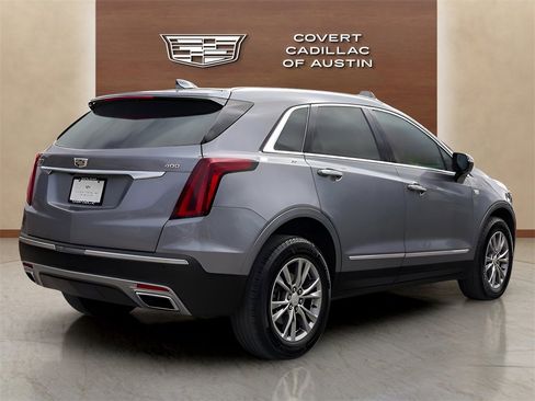 Used 2021 Cadillac XT5 Premium Luxury w/ LPO, Floor Liner Package image 4