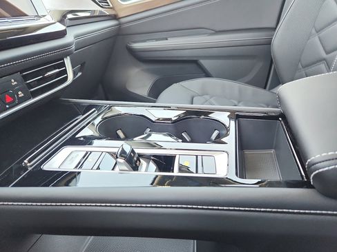 New 2026 Volkswagen Atlas SE image 20