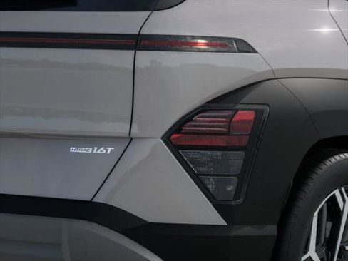 New 2026 Hyundai Kona SEL Premium image 10