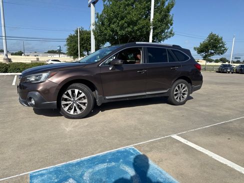 Used 2019 Subaru Outback 3.6R Touring w/ Popular Package #3A AWD/4WD image 1