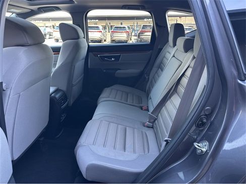 Used 2018 Honda CR-V EX image 39