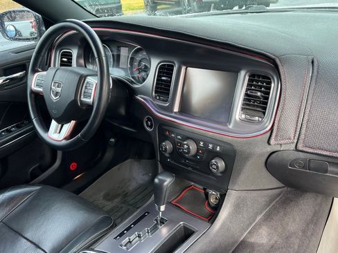 Used 2014 Dodge Charger R/T image 16