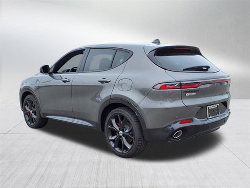 Used 2024 Dodge Hornet R/T image 6