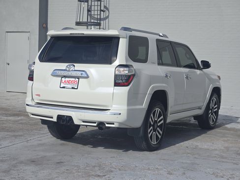Used 2022 Toyota 4Runner Limited image 8