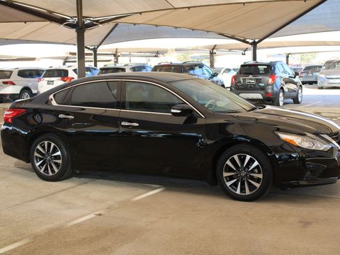 Used 2017 Nissan Altima 2.5 SL image 15
