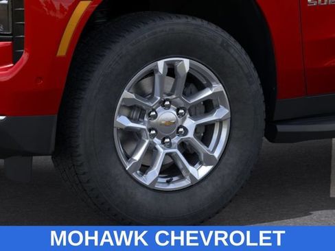 New 2026 Chevrolet Suburban LS AWD/4WD image 9