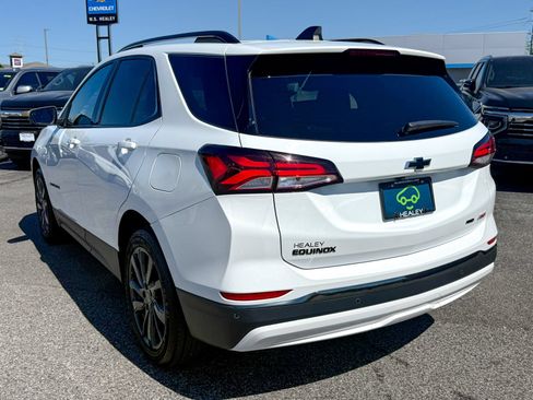 Certified 2023 Chevrolet Equinox RS w/ RS Leather Package AWD/4WD image 5
