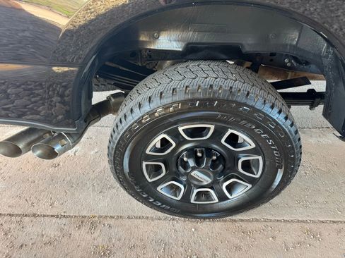 Used 2024 Ford F350 Platinum image 30