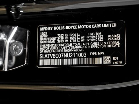 Used 2022 Rolls-Royce Cullinan Black Badge w/ Dark Exterior Package AWD/4WD image 69