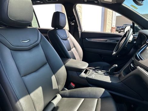 Used 2024 Cadillac XT6 Luxury AWD/4WD image 20