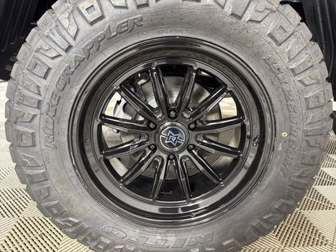 New 2025 Ford F150 Lariat w/ Equipment Group 501A Mid image 28