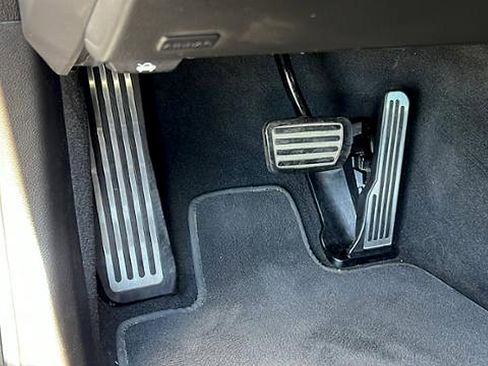 Used 2018 Cadillac CTS V w/ Carbon Fiber Package image 30