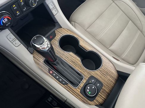 Used 2019 GMC Acadia Denali w/ Technology Package image 29