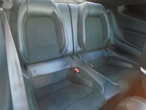 Used 2020 Ford Mustang Shelby GT500 w/ Technology Package image 32