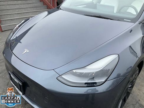 Used 2022 Tesla Model Y Long Range AWD/4WD image 91