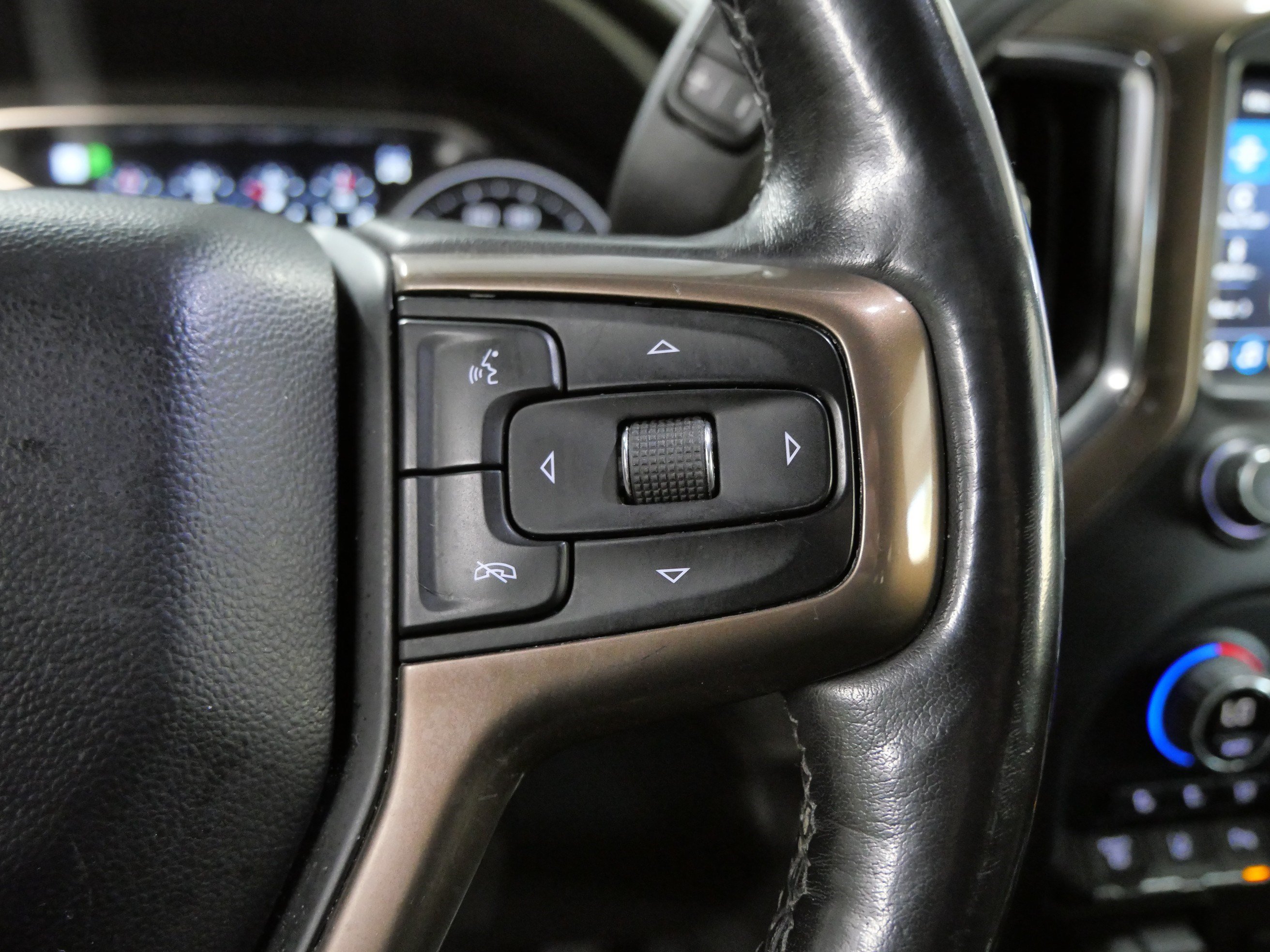 Used 2022 Chevrolet Silverado 3500 High Country w/ Z71 Off-Road Package AWD/4WD image 28