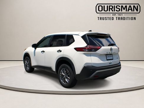 Used 2023 Nissan Rogue S AWD/4WD image 7