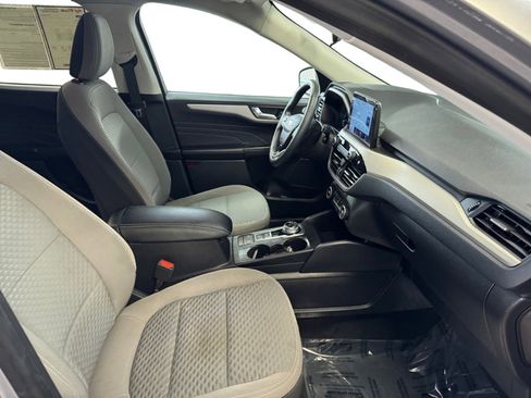 Used 2021 Ford Escape SE w/ Convenience Package image 15