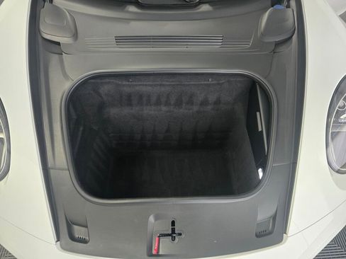 Certified 2024 Porsche 911 Targa 4S image 11