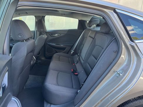 Used 2024 Chevrolet Malibu LT image 27