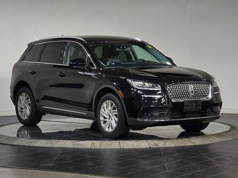 Used 2021 Lincoln Corsair Standard w/ Towing Package I image 2